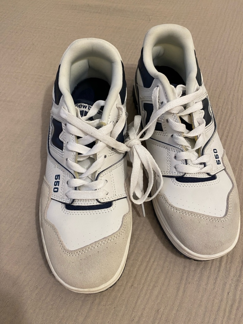 New Balance White and Navy 550 Retro Sneakers. Size 8.5
